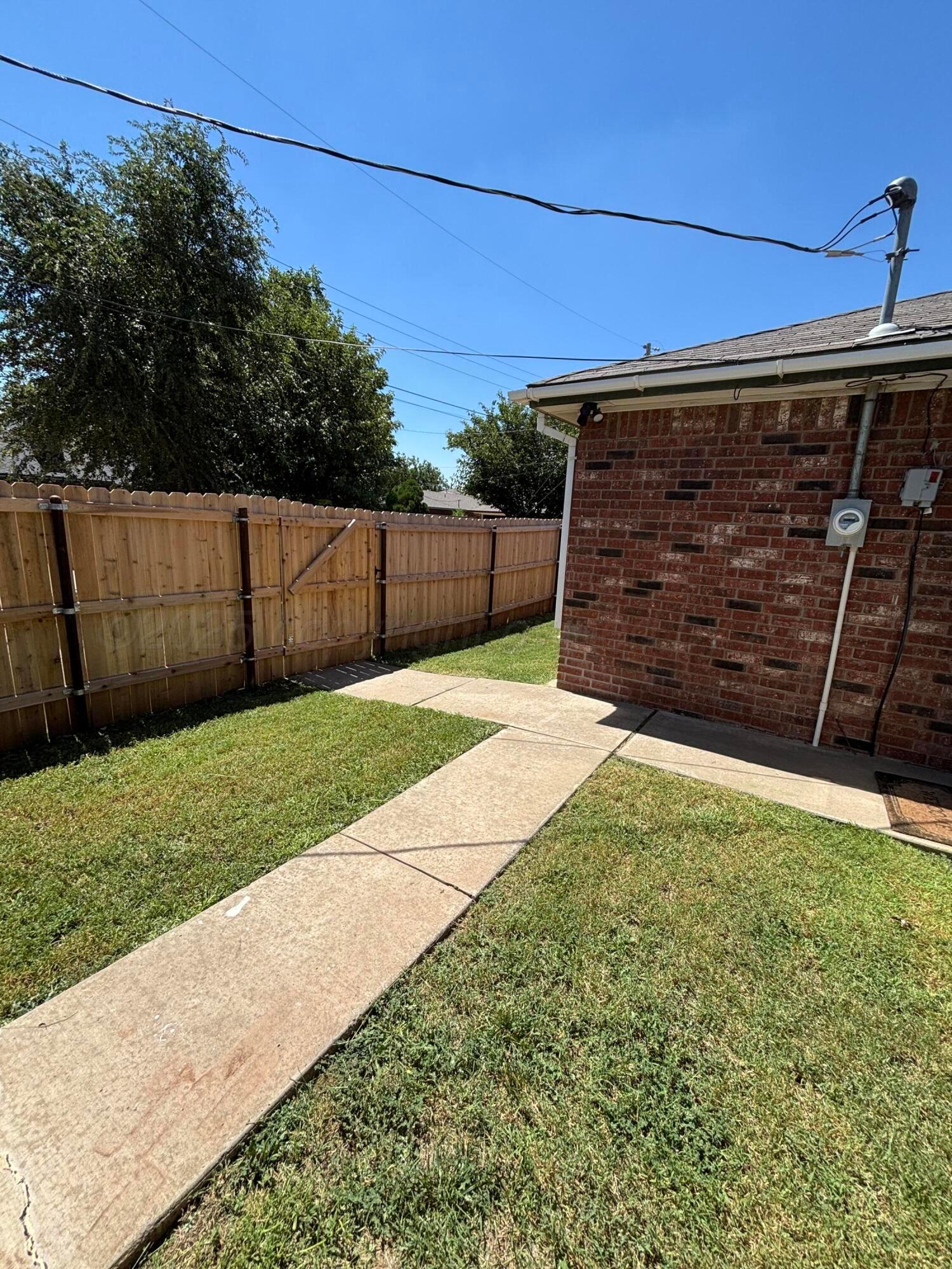 4209 Rhine Avenue Amarillo, TX 79110 - Photo 16 of 18 IMG_8268