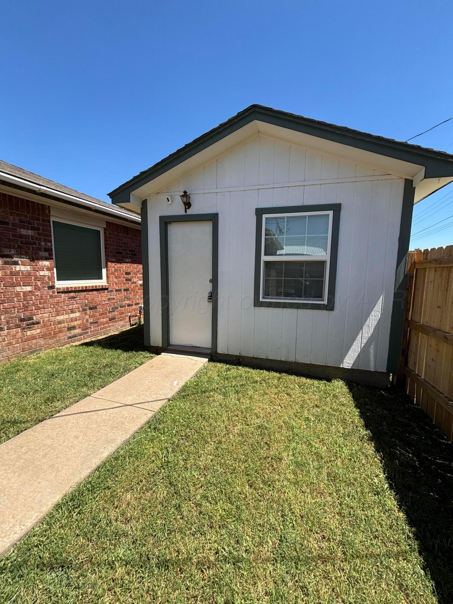 4209 Rhine Avenue Amarillo, TX 79110 - Photo 17 of 18 IMG_8269