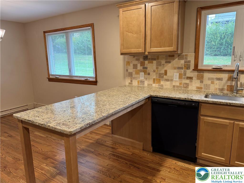 1035 Ridge Avenue Allentown, PA 18102 - Photo 16 of 57 Gallery Image 16
