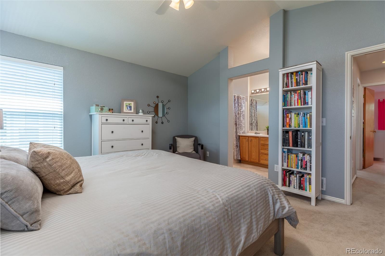 9711 Burberry Way Highlands Ranch, CO 80129 - Photo 15 of 35 Gallery Image 15