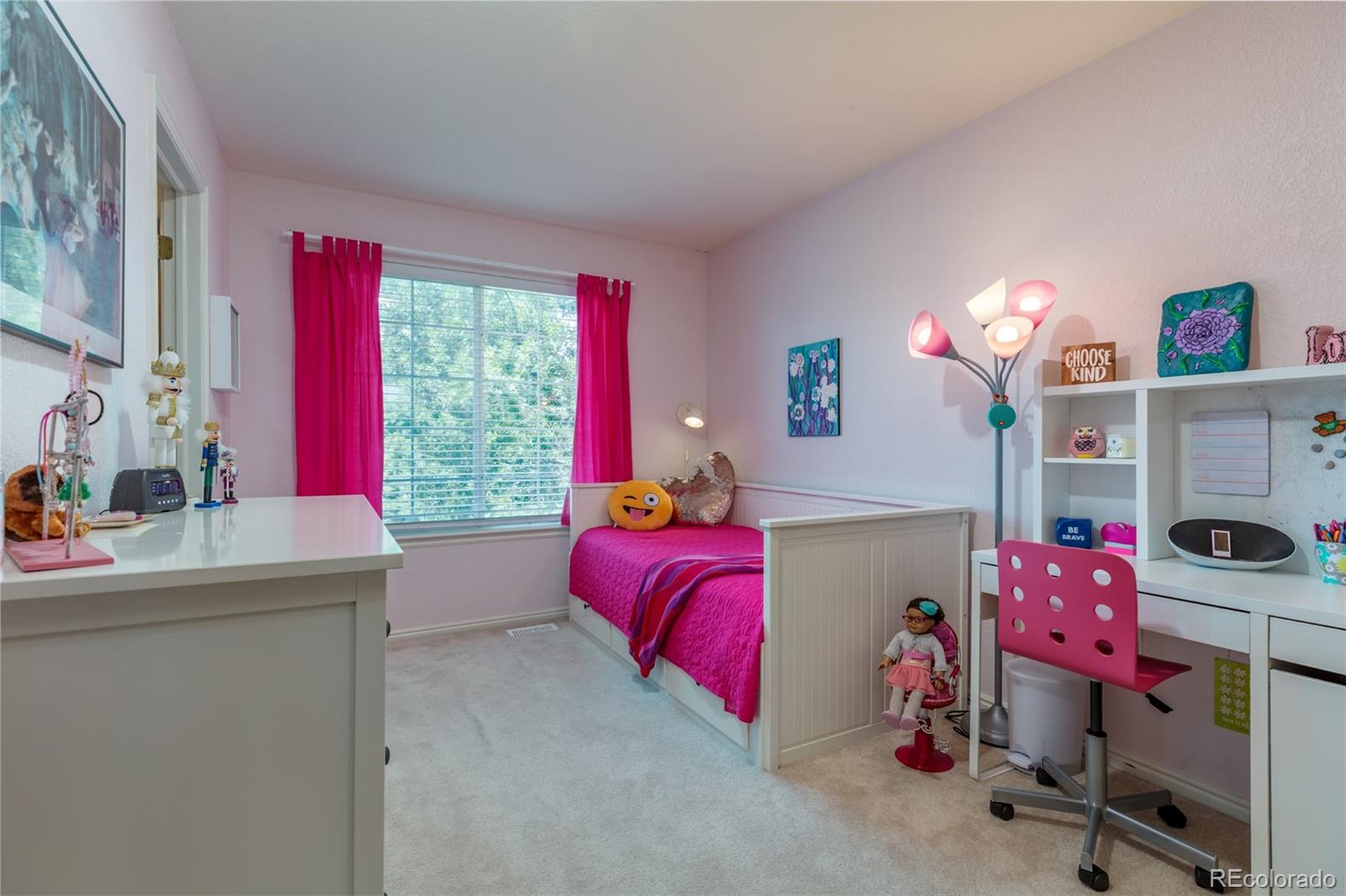 9711 Burberry Way Highlands Ranch, CO 80129 - Photo 18 of 35 Gallery Image 18