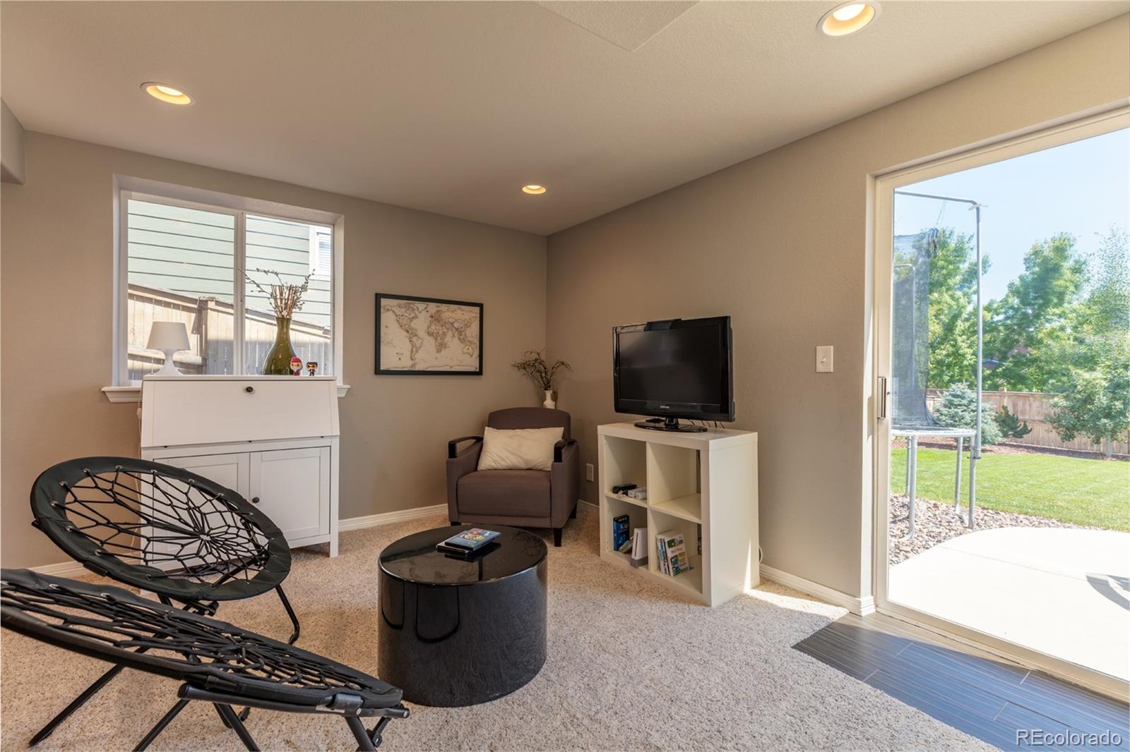 9711 Burberry Way Highlands Ranch, CO 80129 - Photo 21 of 35 Gallery Image 21