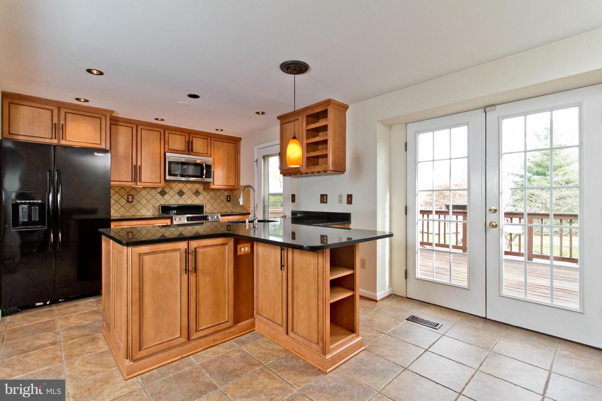 8004 Broken Reed Court Frederick, MD 21701 - Photo 11 of 30 Kitchen