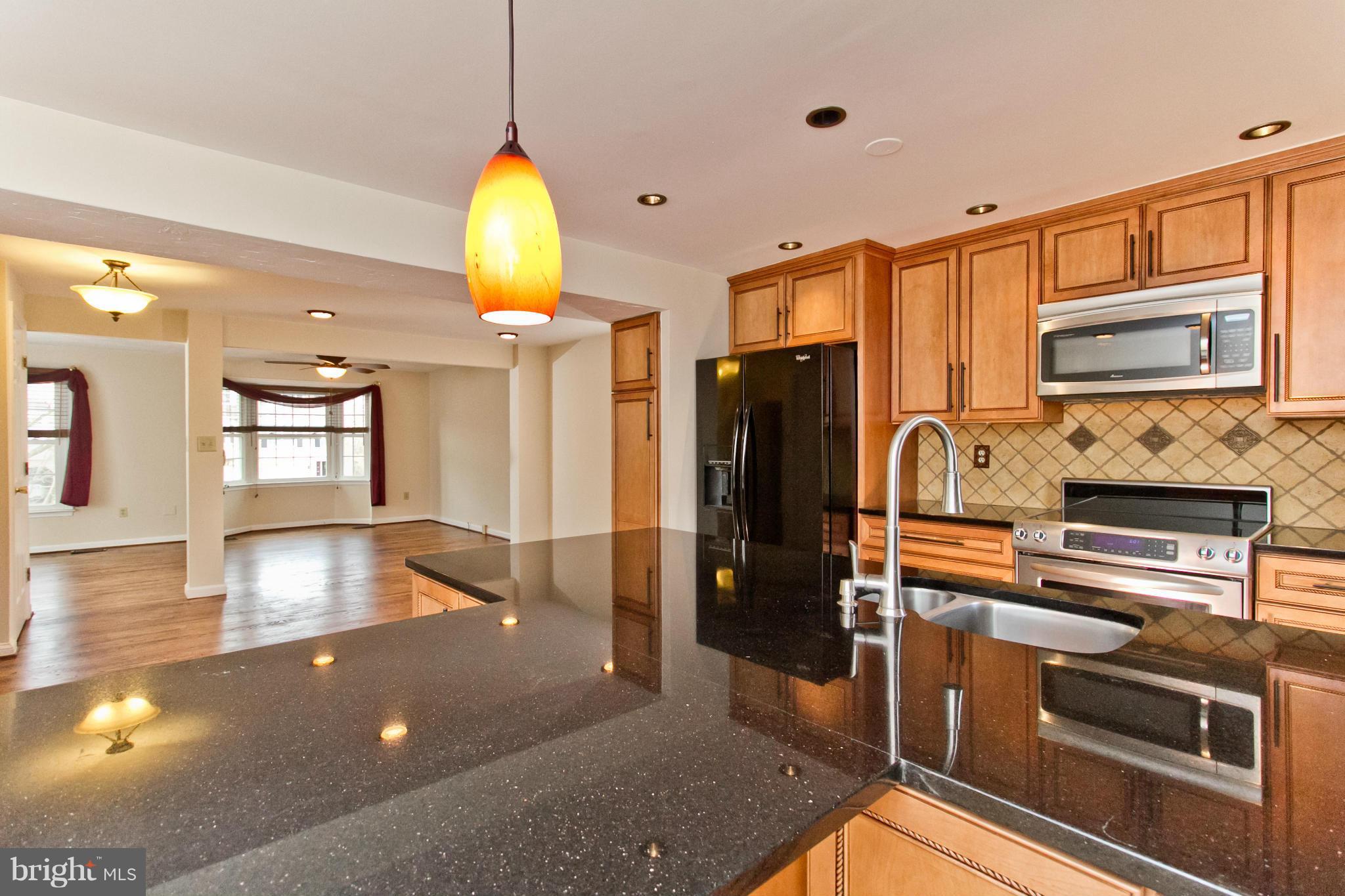 8004 Broken Reed Court Frederick, MD 21701 - Photo 12 of 30 Kitchen