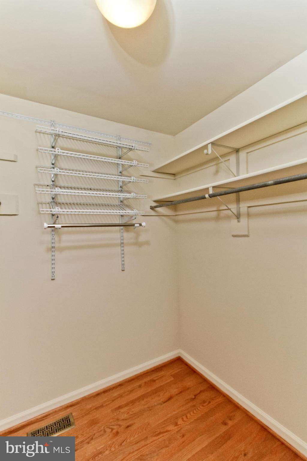 8004 Broken Reed Court Frederick, MD 21701 - Photo 22 of 30 Bath (Master)