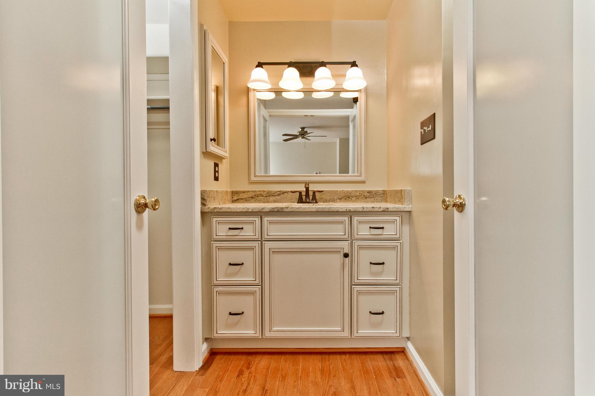 8004 Broken Reed Court Frederick, MD 21701 - Photo 23 of 30 Bath (Master)