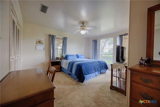 $760,000 | 4361 Highway 77, Hallettsville, TX 77964