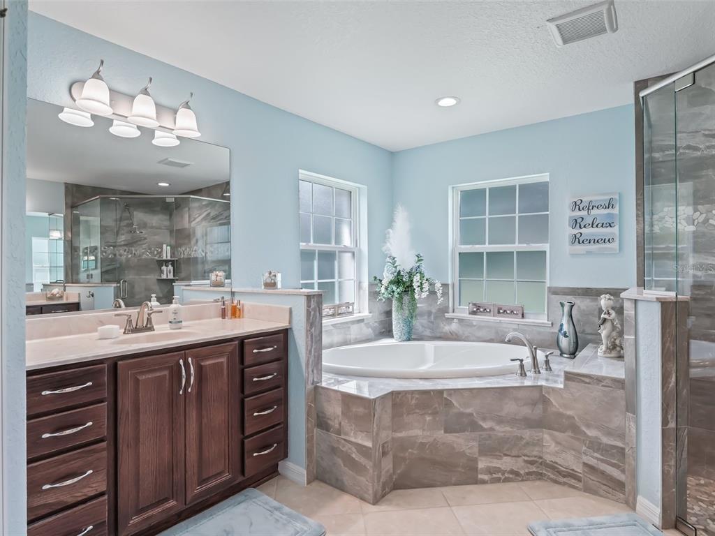 10285 Southeast Sunset Harbor Road Summerfield, FL 34491 - Photo 30 of 70 Gallery Image 30