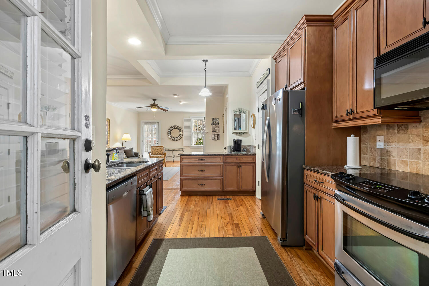 1115 Wake Forest Road, Unit B Raleigh, NC 27604 - Photo 17 of 37 1115 Wake Forest Rd Raleigh NC-large-017