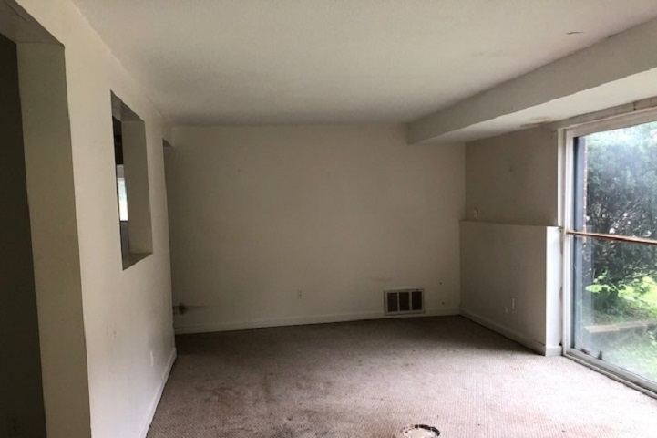 4 Brookside Drive, Unit 2 Exeter, NH 03833 - Photo 3 of 19 Gallery Image 3