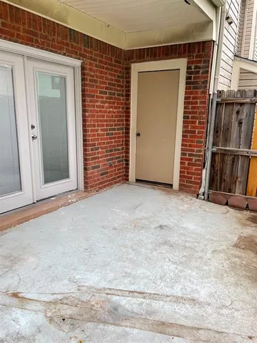a view of a house with a garage