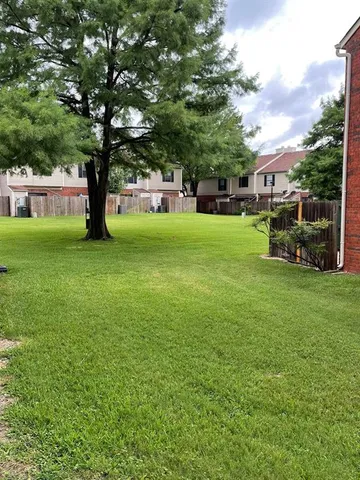 $1,400 | 220 Samuel Boulevard, Unit G9, Coppell, TX 75019