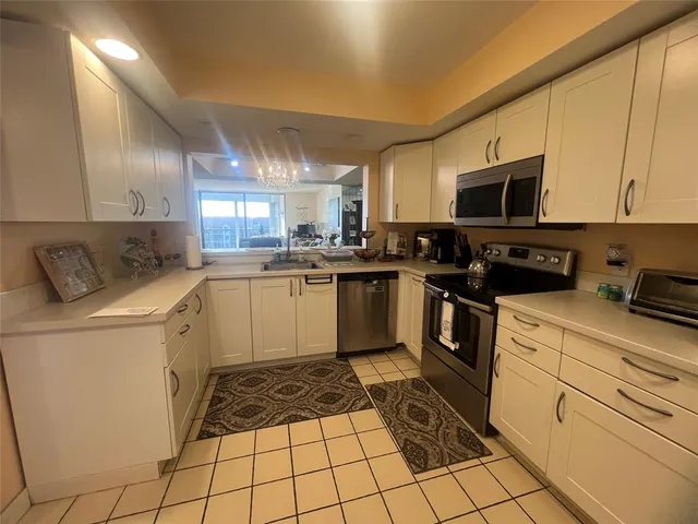 $299,000 | 7030 Half Moon Circle, Unit 418, Hypoluxo, FL 33462