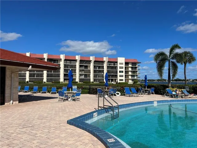 $299,000 | 7030 Half Moon Circle, Unit 418, Hypoluxo, FL 33462