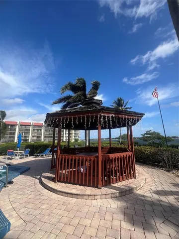 $299,000 | 7030 Half Moon Circle, Unit 418, Hypoluxo, FL 33462