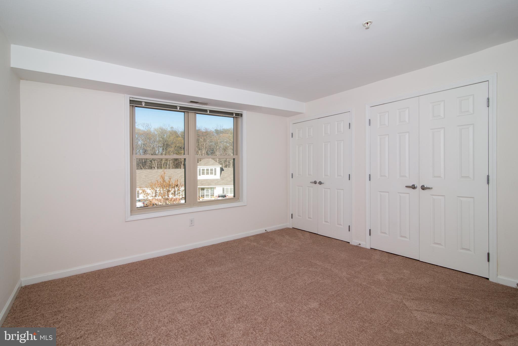 1006 Primrose Road, Unit 202 Annapolis, MD 21403 - Photo 9 of 15 Bedroom with storage!