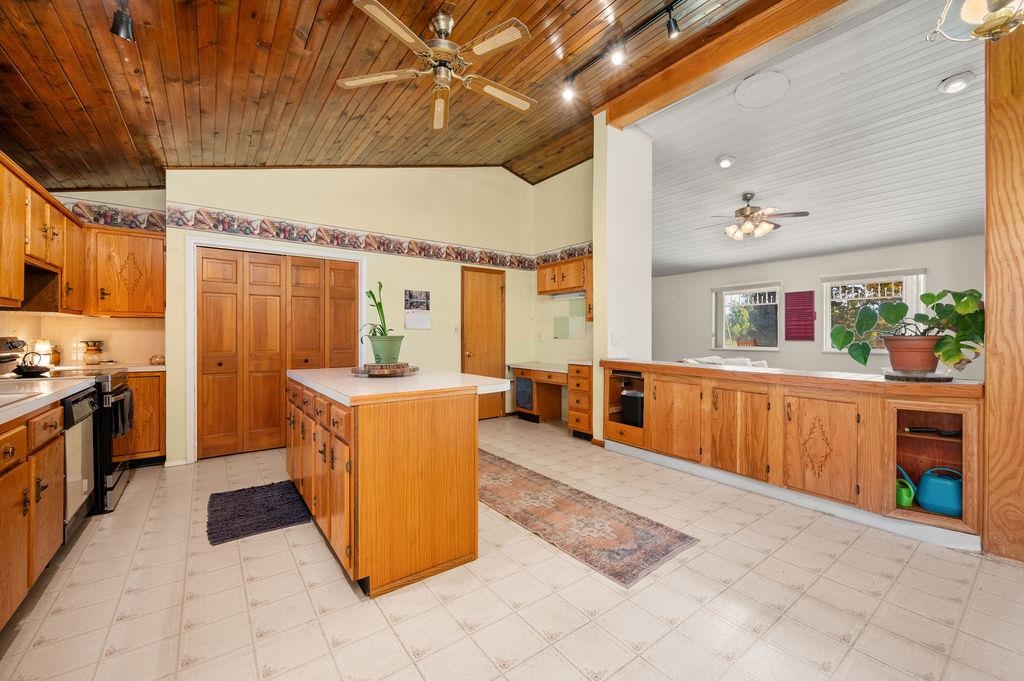 563 Rio Oso Lane Grand Junction, CO 81507 - Photo 9 of 22