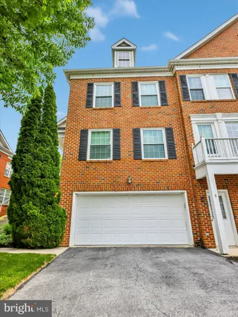 $430,000 | 5 Johnsborough Way, Reisterstown, MD 21136
