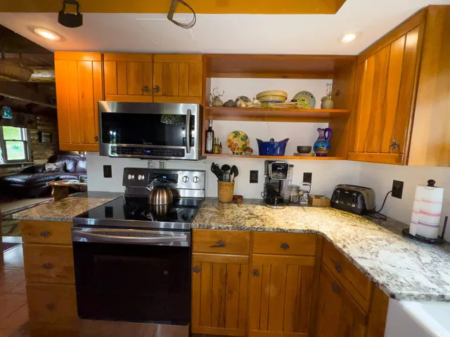 $669,900 | 10 Duval Road, Dalton, NH 03598