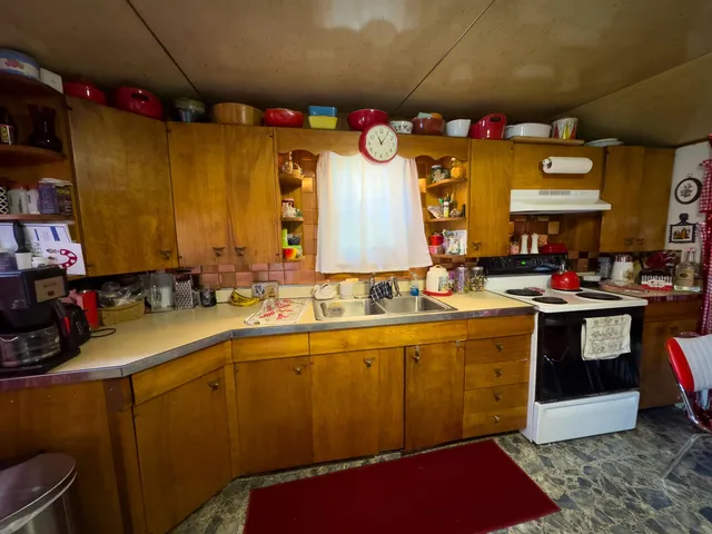 $669,900 | 10 Duval Road, Dalton, NH 03598