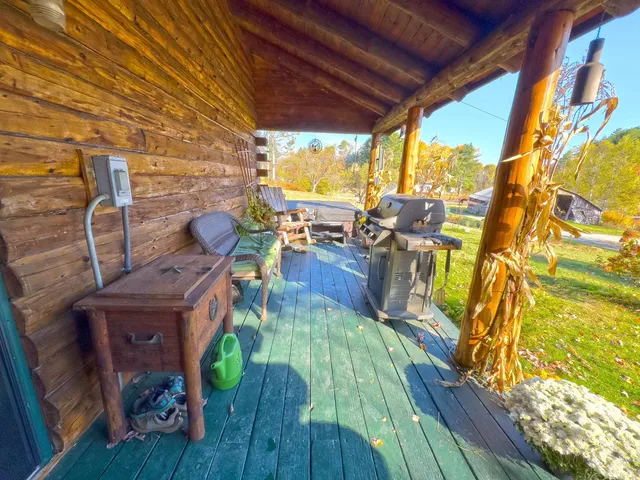 $669,900 | 10 Duval Road, Dalton, NH 03598