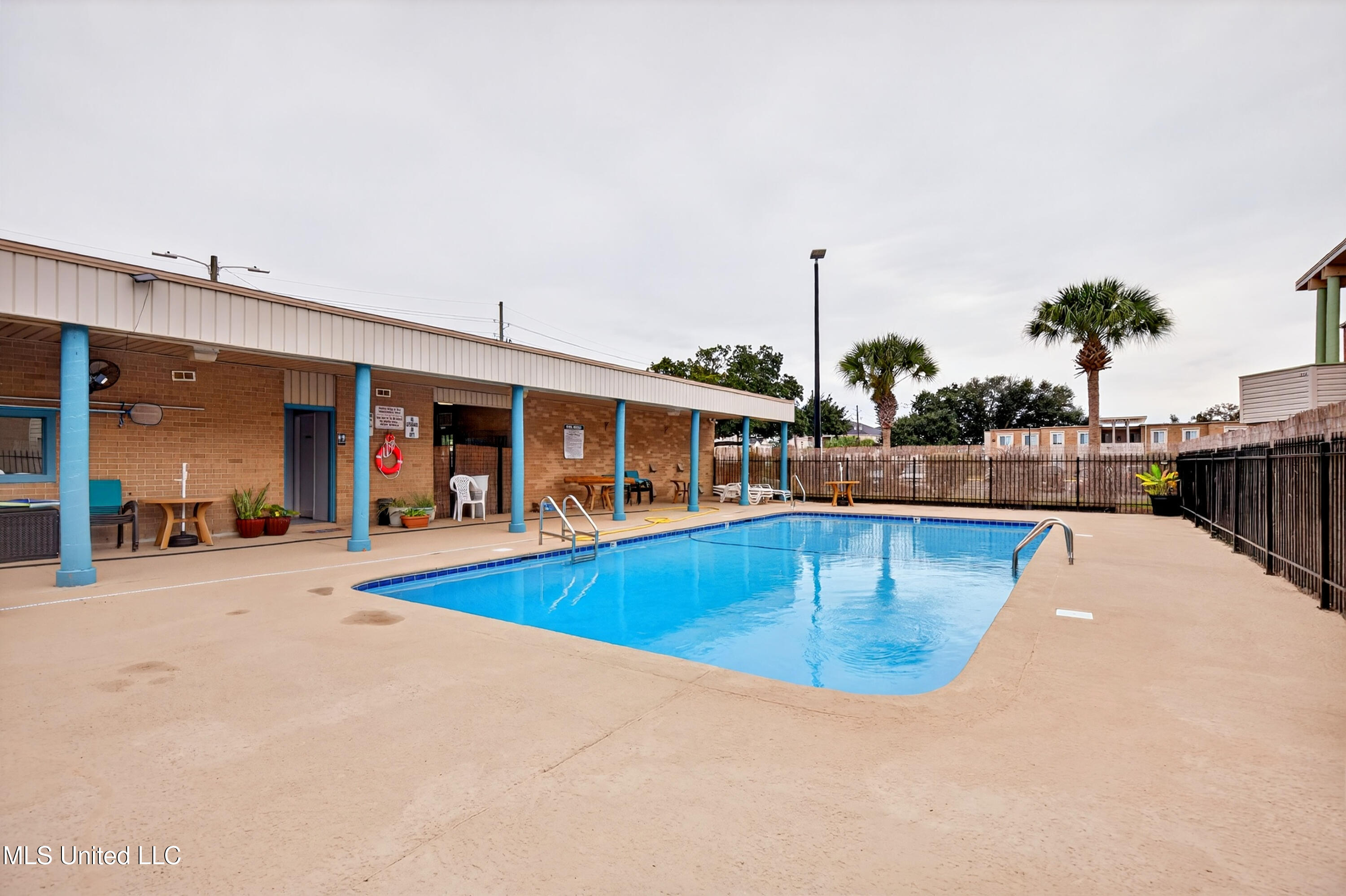 245 Mc Donnell Avenue, Unit G147 Biloxi, MS 39531 - Photo 17 of 24 IMG_7570