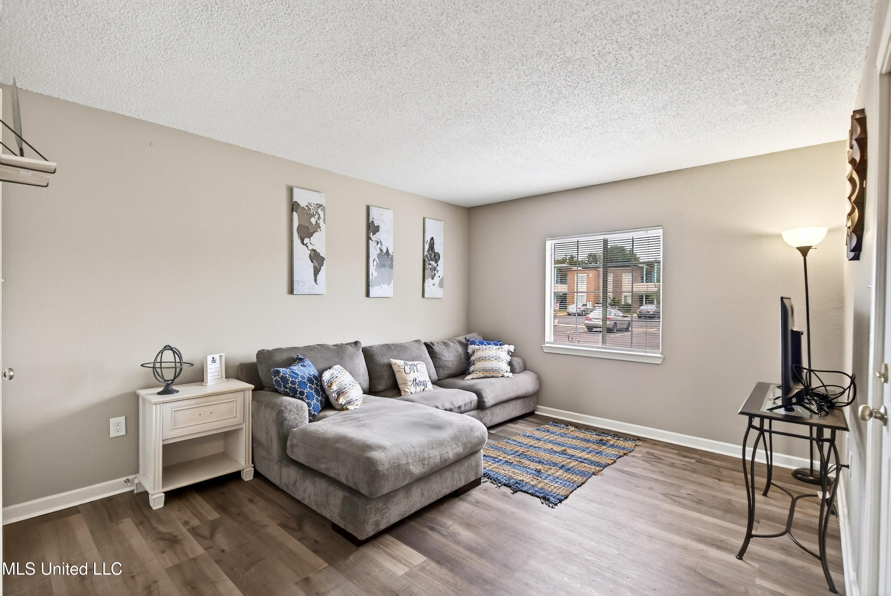 245 Mc Donnell Avenue, Unit G147 Biloxi, MS 39531 - Photo 3 of 24 IMG_7556