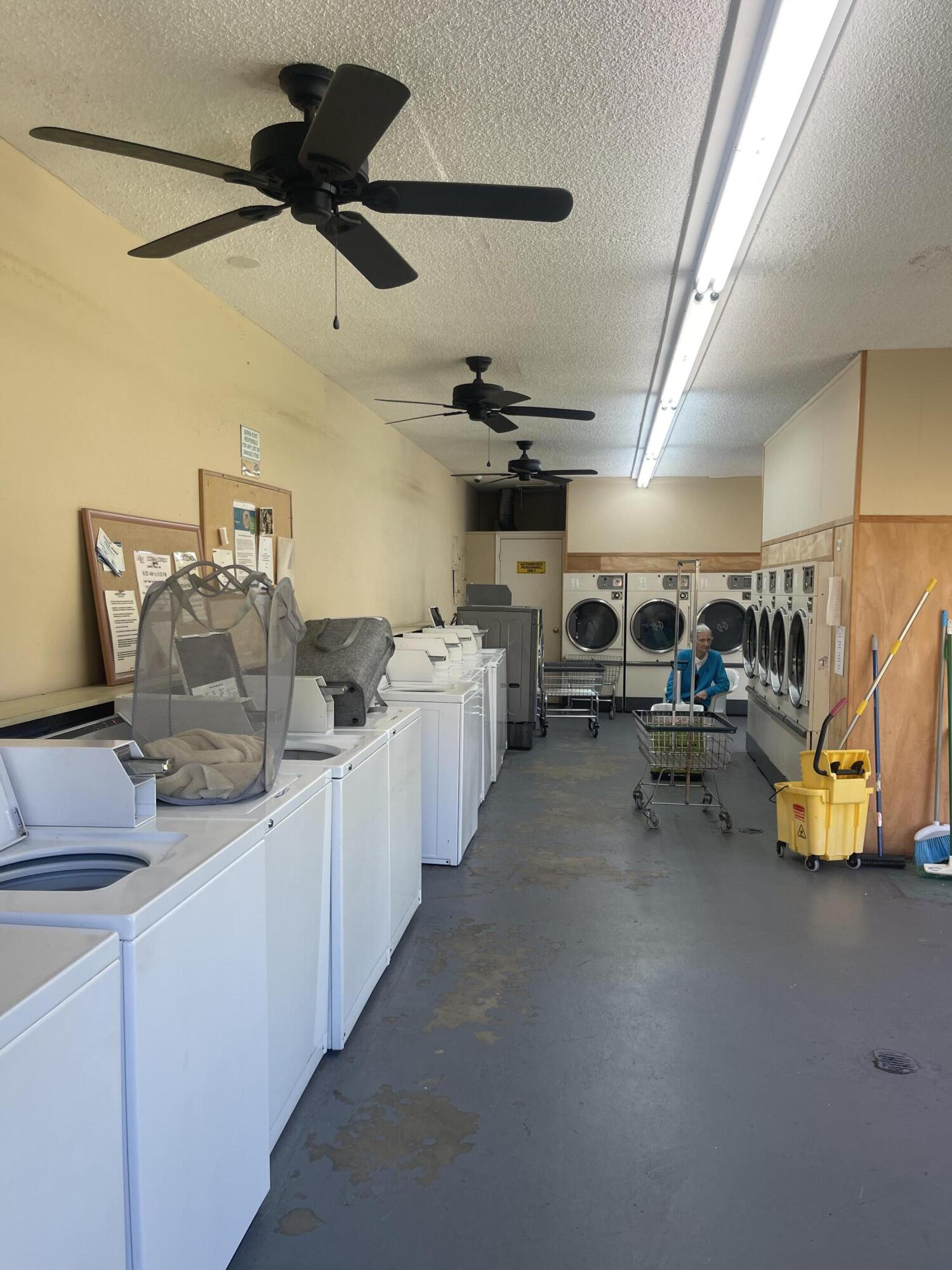 1081 Southeast Monterey Road, Unit 331 Stuart, FL 34994 - Photo 4 of 12 a kitchen with lots of counter top space
