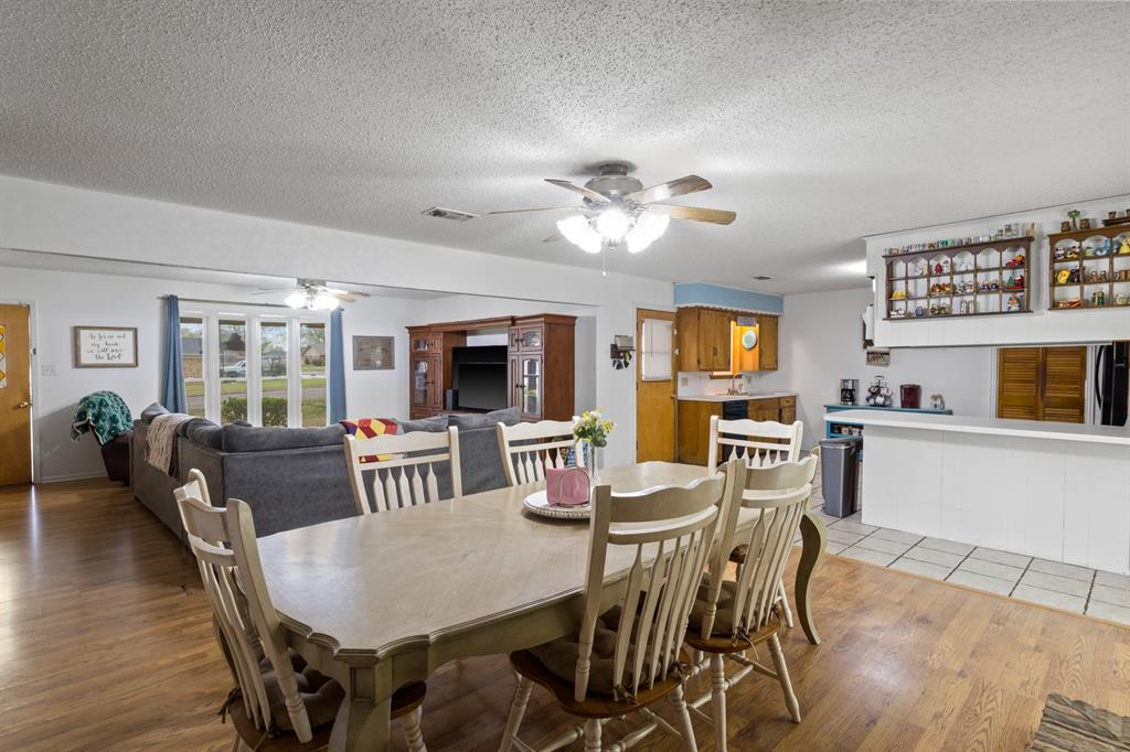 401 Hickory Street Mount Pleasant, TX 75455 - Photo 12 of 38