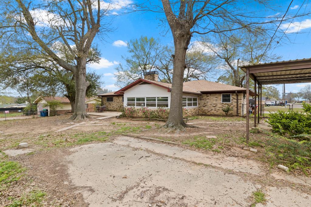 401 Hickory Street Mount Pleasant, TX 75455 - Photo 32 of 38