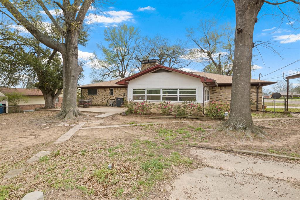 401 Hickory Street Mount Pleasant, TX 75455 - Photo 34 of 38