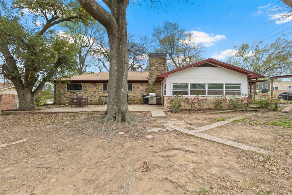 401 Hickory Street Mount Pleasant, TX 75455 - Photo 35 of 38