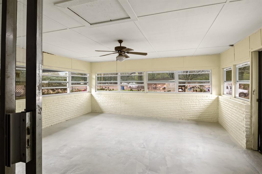 401 Hickory Street Mount Pleasant, TX 75455 - Photo 10 of 38