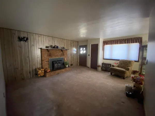 $220,000 | 1111 East Park Avenue, Riverton, WY 82501