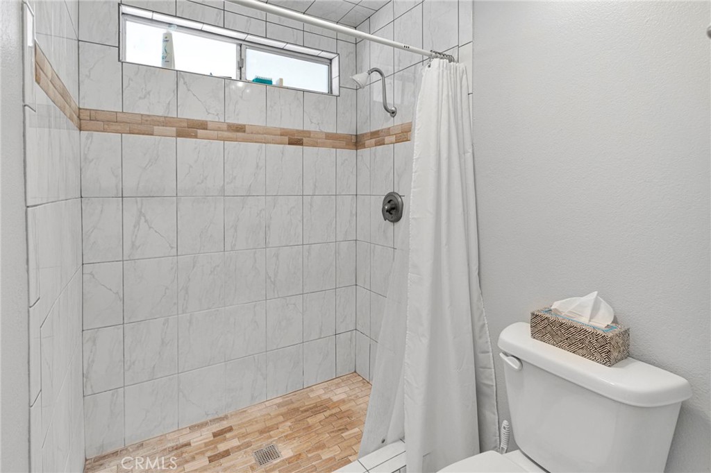14204 Crow Road Apple Valley, CA 92307 - Photo 37 of 58
