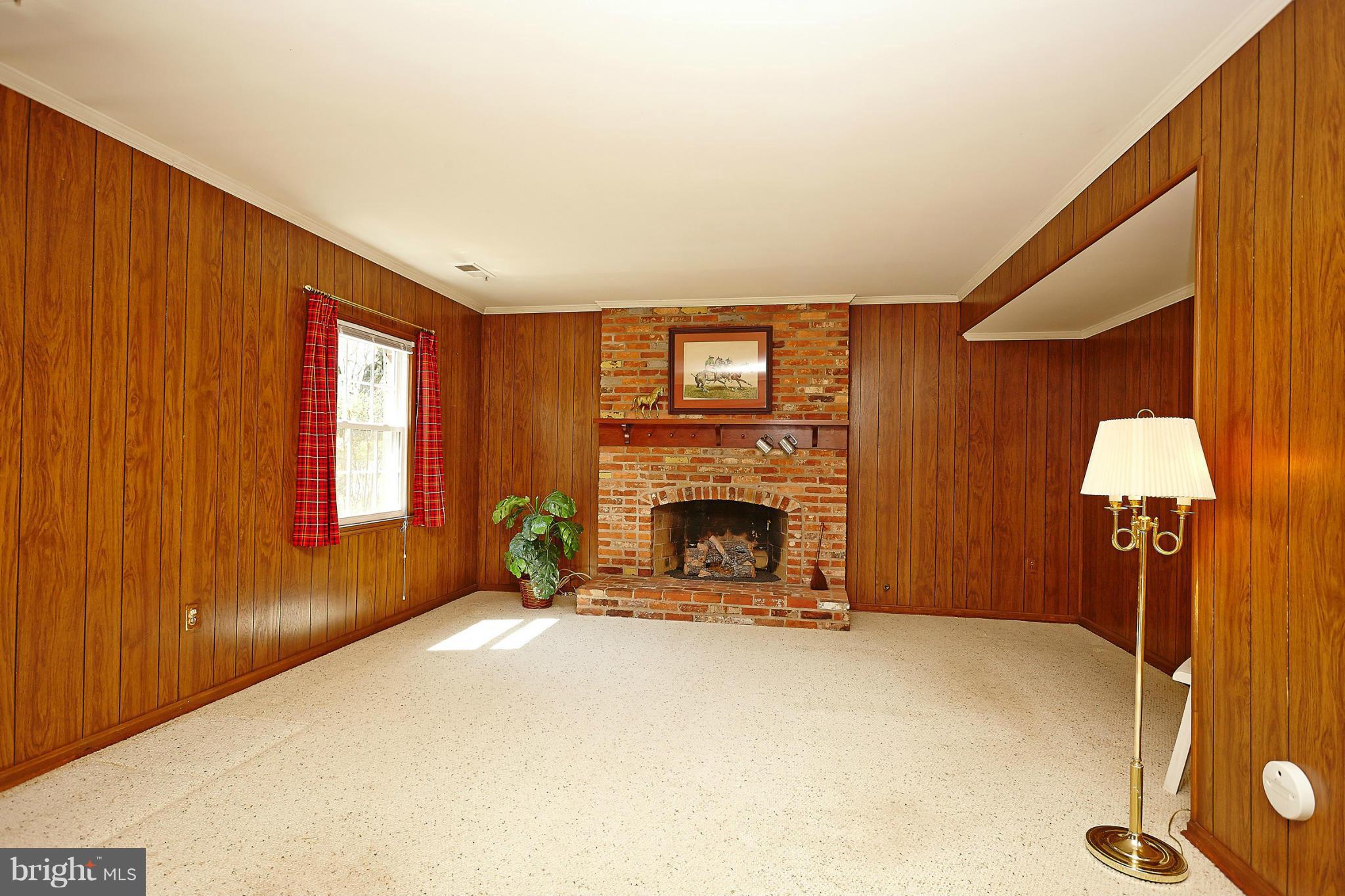 9112 Westerholme Way Vienna, VA 22182 - Photo 22 of 30 Family Room