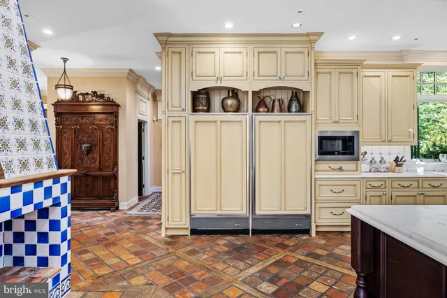 $3,000,000 | 205 East Central Avenue, Moorestown, NJ 08057