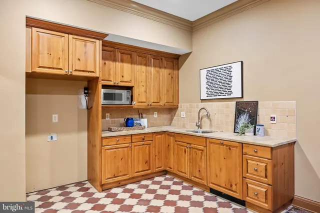 $3,000,000 | 205 East Central Avenue, Moorestown, NJ 08057