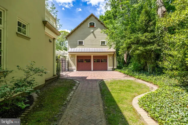 $3,000,000 | 205 East Central Avenue, Moorestown, NJ 08057
