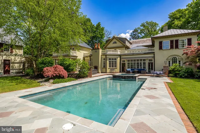 $3,000,000 | 205 East Central Avenue, Moorestown, NJ 08057