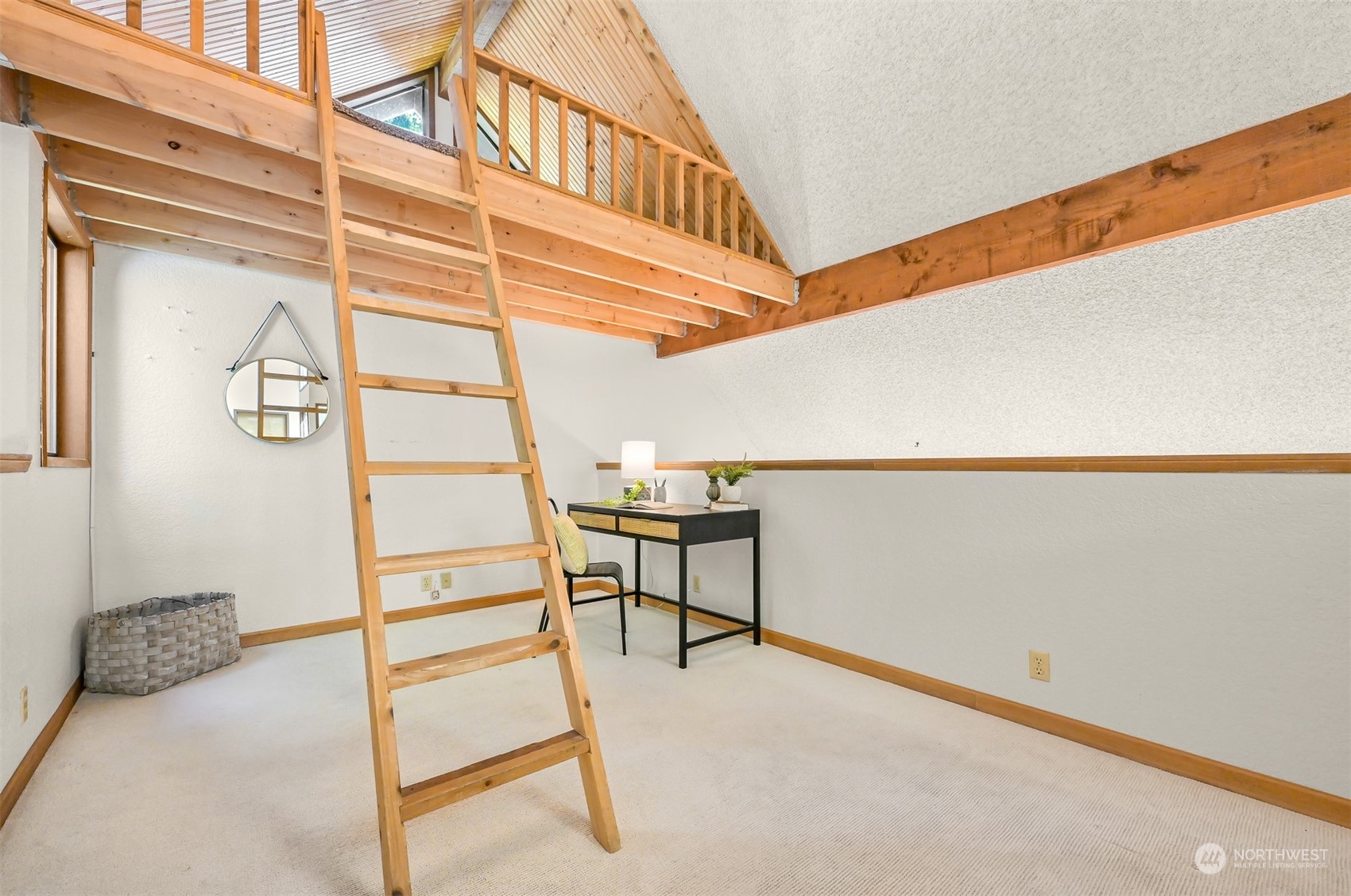 1506 Willowbrook Place Bellingham, WA 98229 - Photo 8 of 37 a view of entryway