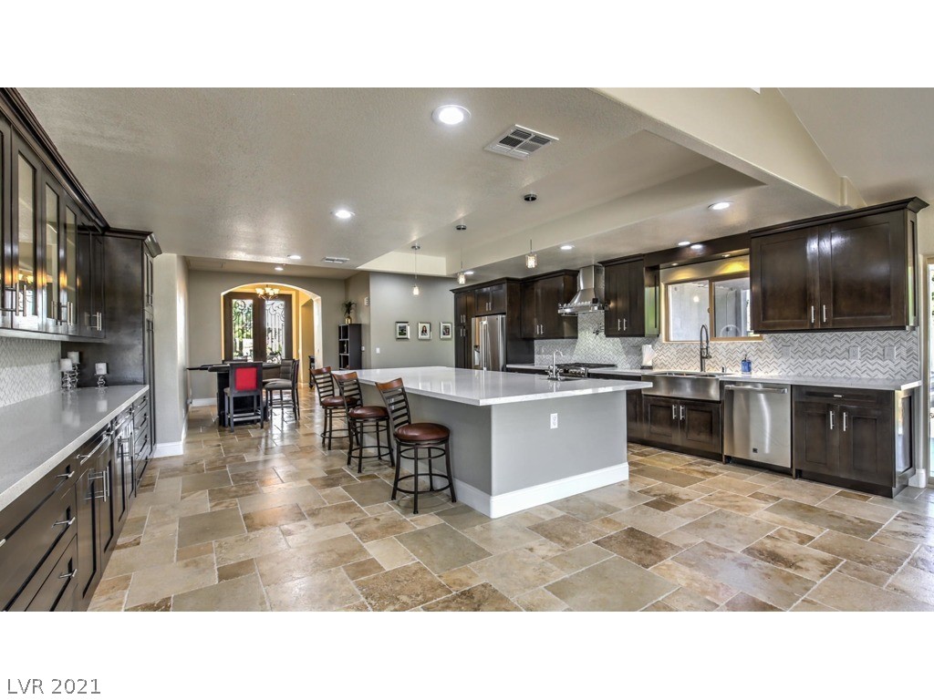 11341 Blue Diamond Road Las Vegas, NV 89161 - Photo 3 of 49 Gallery Image 3