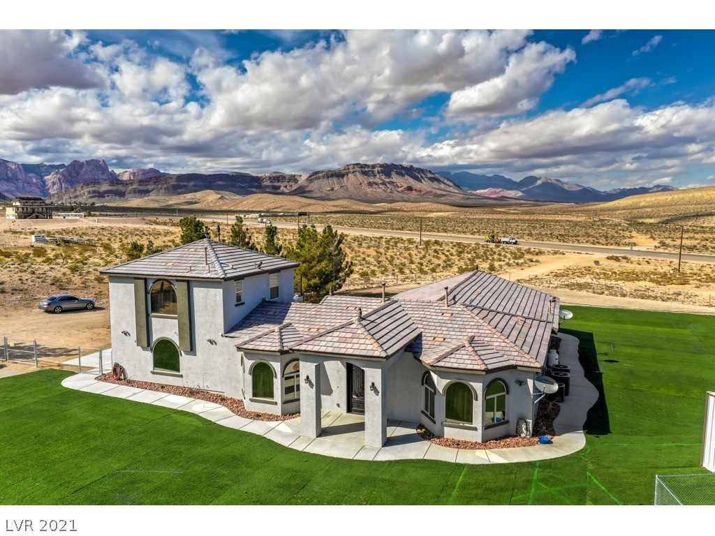 11341 Blue Diamond Road Las Vegas, NV 89161 - Photo 8 of 49 Gallery Image 8