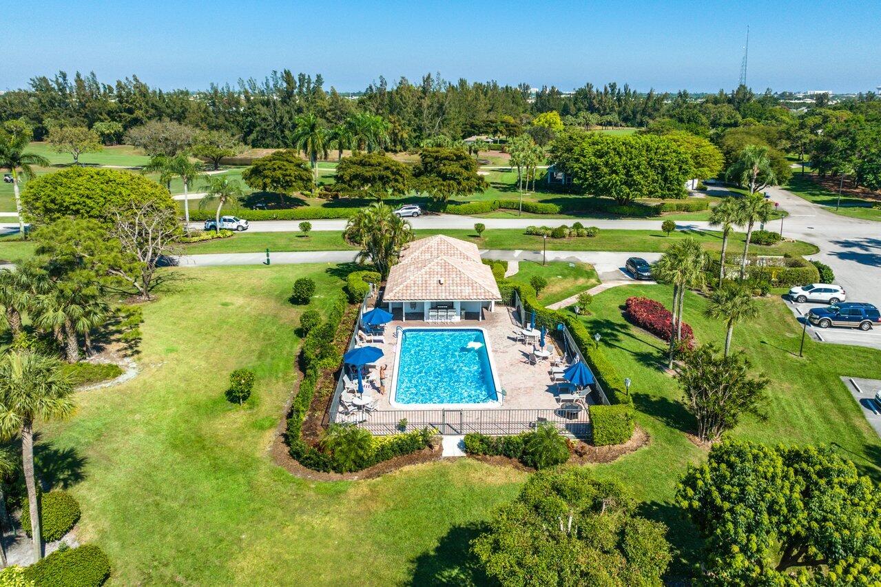 10203 Quail Covey Road, Unit HIBISCUS S Boynton Beach, FL 33436 - Photo 24 of 32 Area Pool