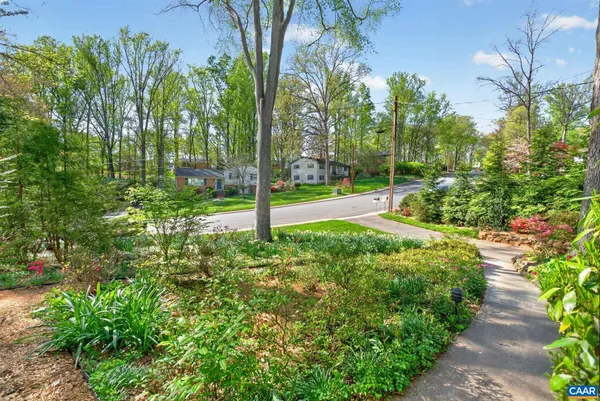 $775,000 | 2409 Kerry Lane, Charlottesville, VA 22901