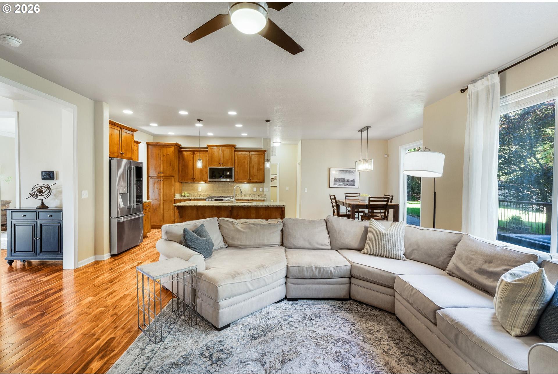 6084 Fernhill Loop Springfield, OR 97478 - Photo 17 of 46 Gallery Image 17