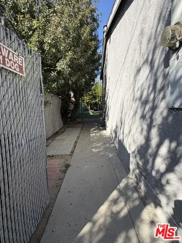 $4,000 | 18649 Chase Street, Northridge, CA 91324