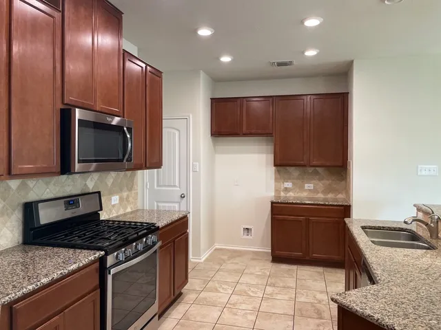 $1,995 | 1029 Clove Hitch Drive, Georgetown, TX 78633