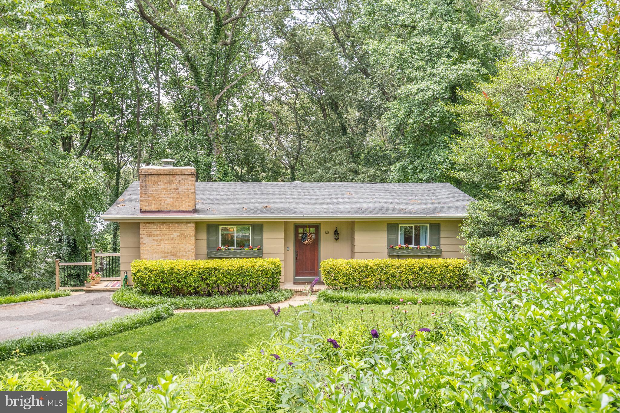 52 Holly Road Severna Park, MD 21146 - Photo 1 of 48 Gallery Image 1