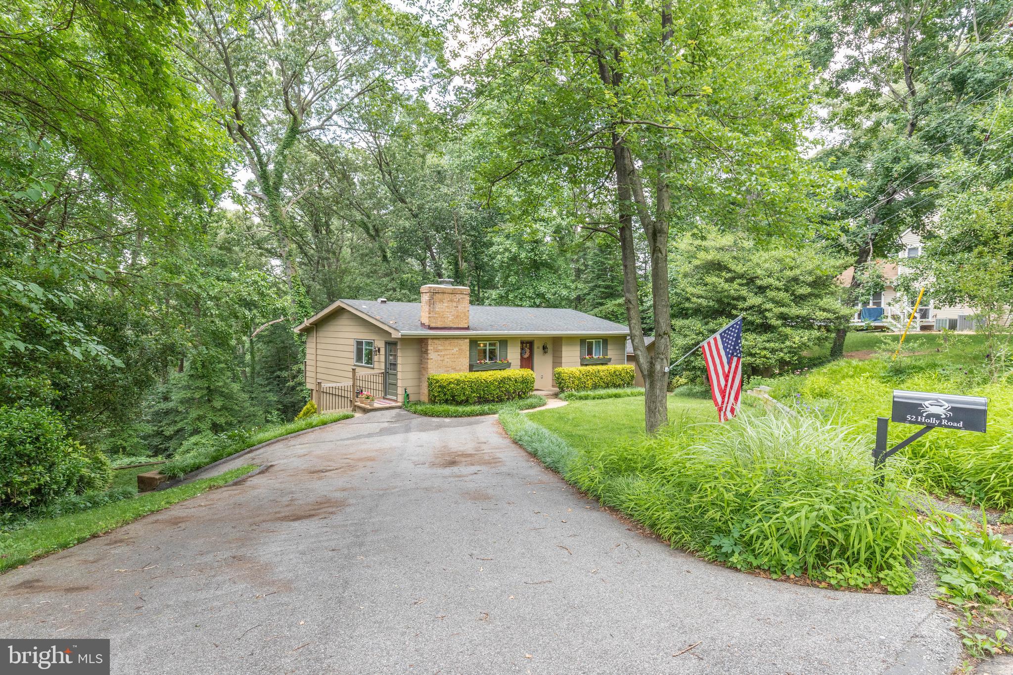52 Holly Road Severna Park, MD 21146 - Photo 2 of 48 2